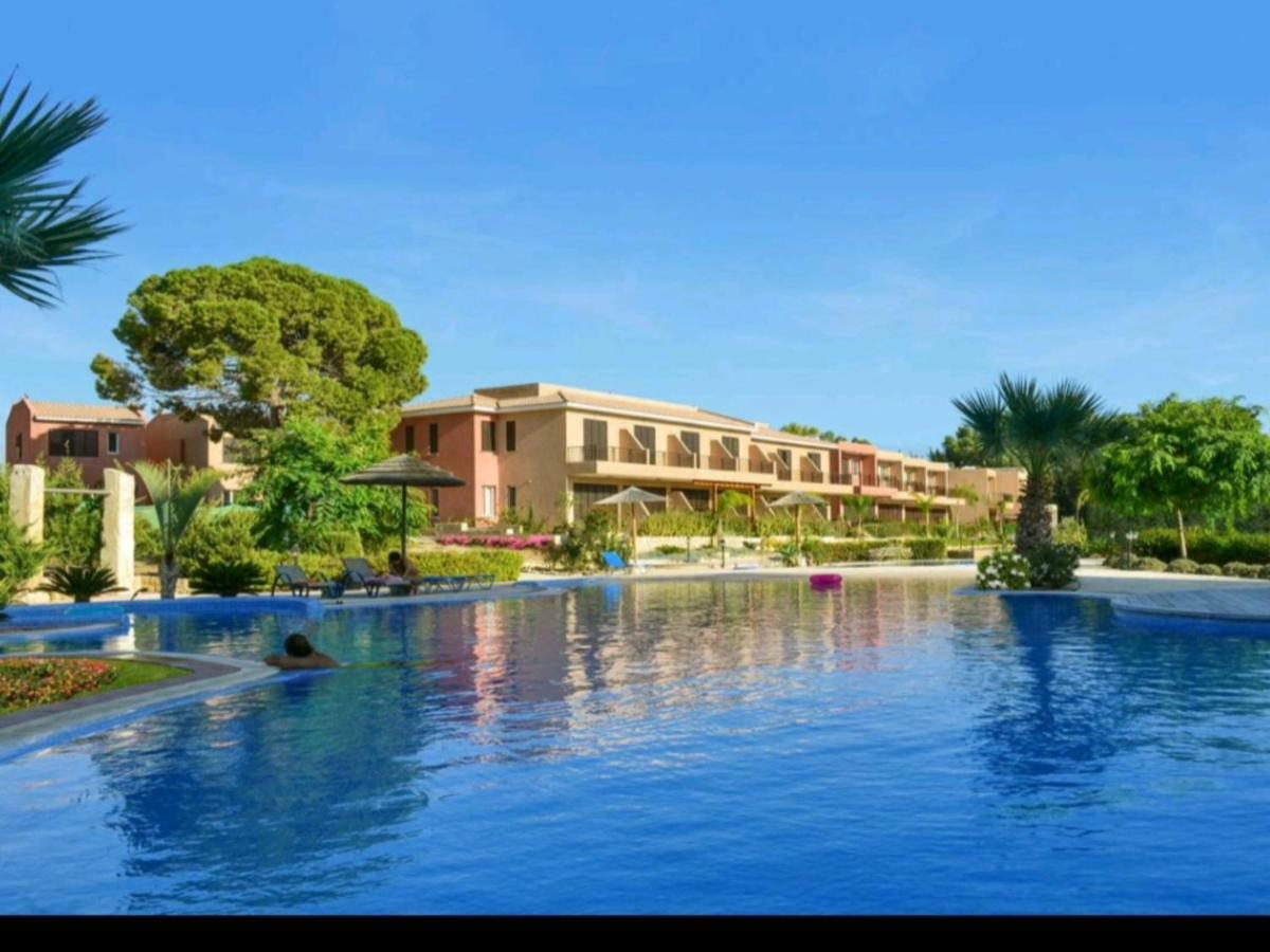 Aphrodite Gardens *